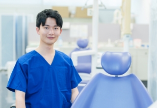 スタッフの名前